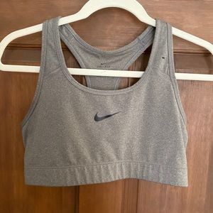 Sports bra